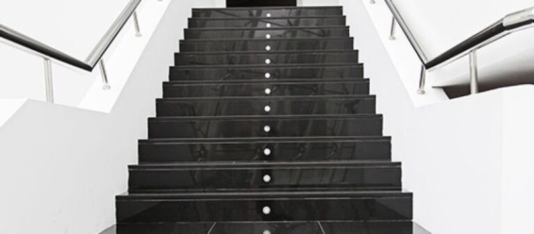 treppenhaus_reinigung-q0peqkwnufg4kxhfan4appr681gra5pkvrhyahx60c